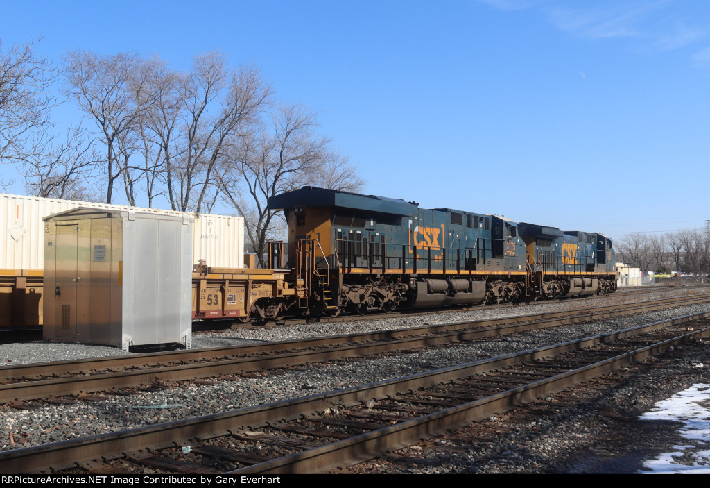 CSX ES44C-H #3175